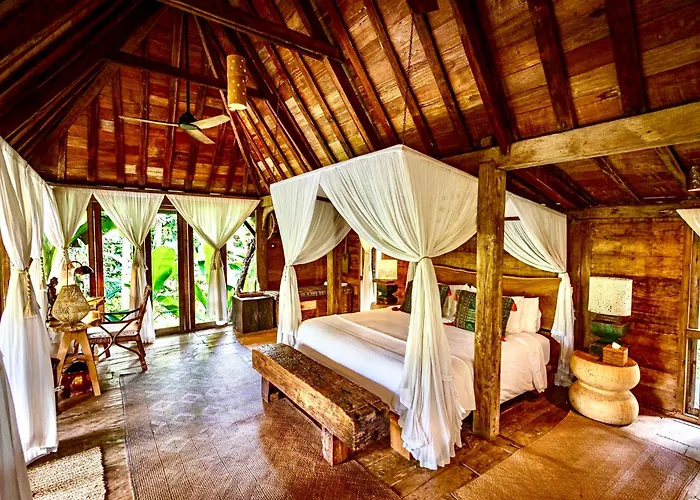 Stone House 4*